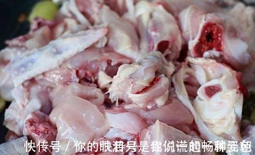 炖鸡汤|炖鸡汤时，直接加水炖大错特错，多加一步，鸡汤鲜美营养