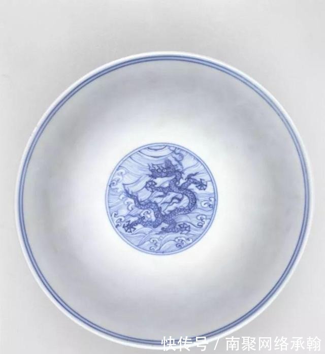 故宫博物院|瓷器鉴赏离不开八卦,成化青花自带流量