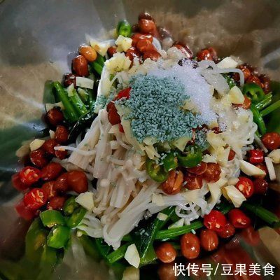 青线椒|新手增强自信心的凉拌菠菜！上桌秒光盘