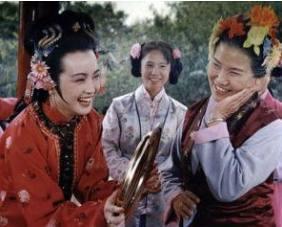 贾母|林黛玉其实并不那么完美, 最起码这件事她做错了