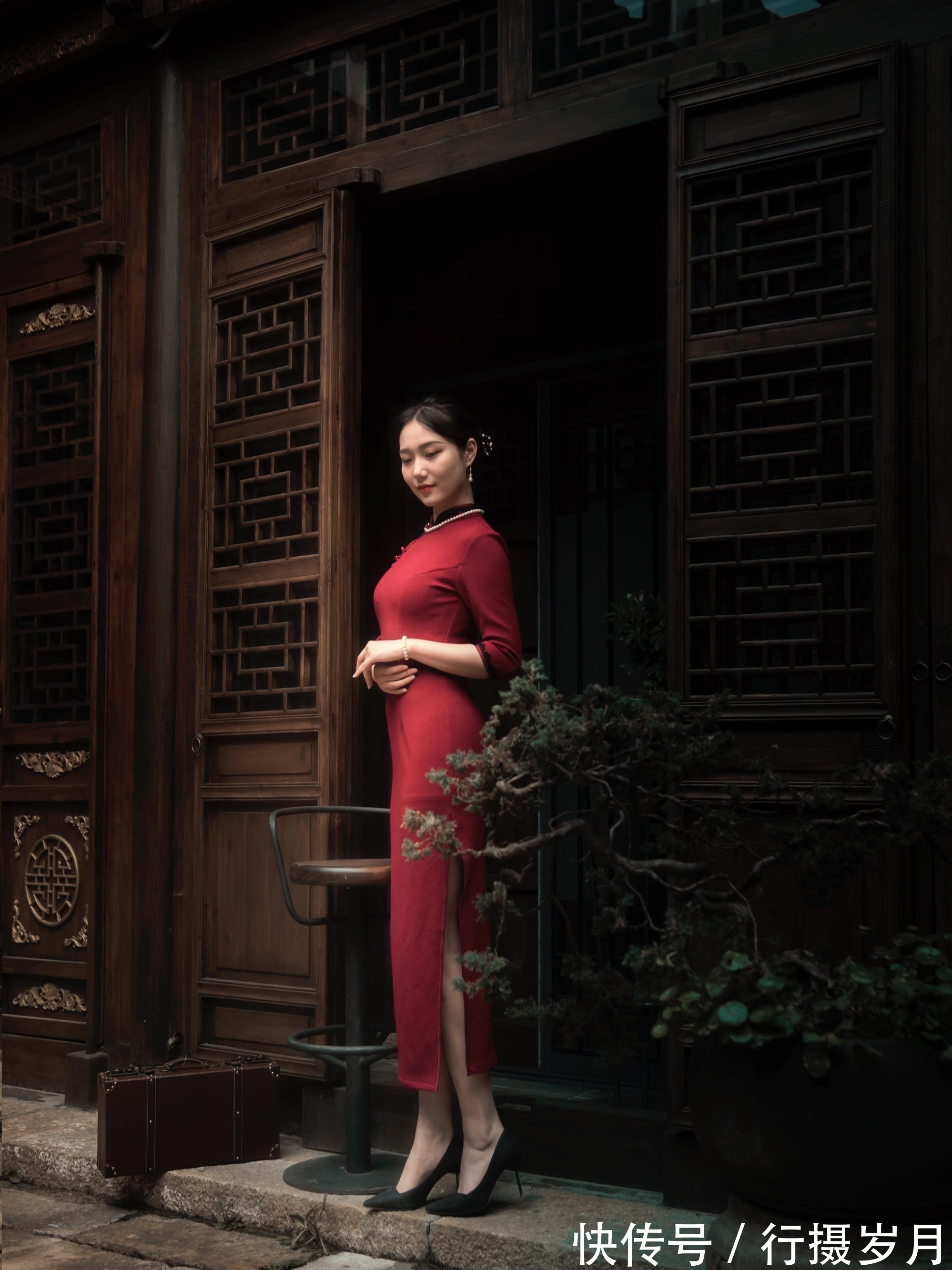 凌霄剑@嗟叹红尘如梦,难言岁月无情