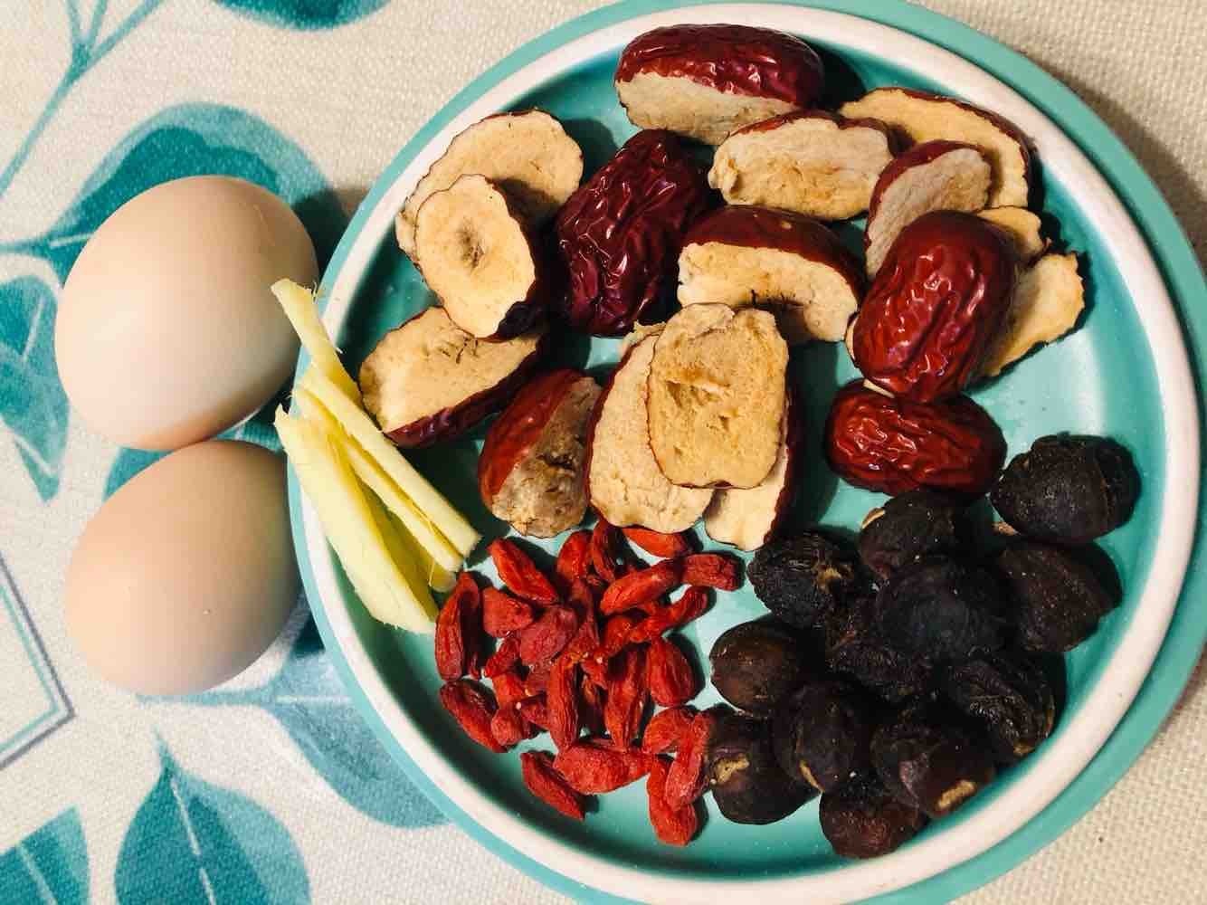 蒂端|白发越长越多,原来是这出问题!每天喝1点,不脱发更加乌黑油亮