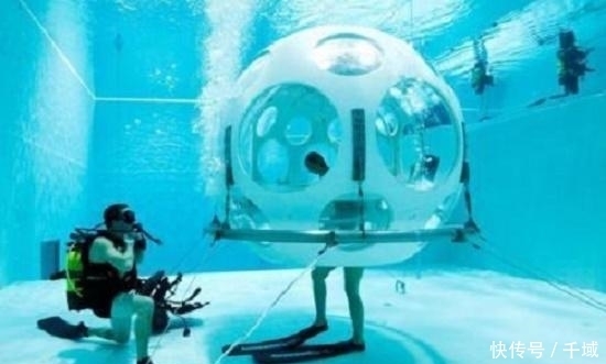  世界最“牛”的餐厅：人均消费1000以上，要会潜水才能吃的到