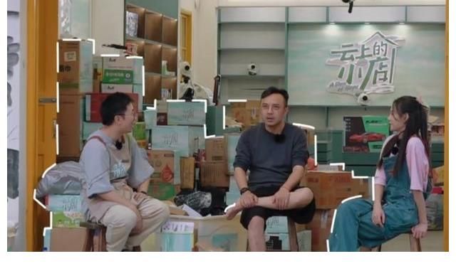 水果台太会挖宝了，刚送走宝藏哥哥，又找到宝藏乡村