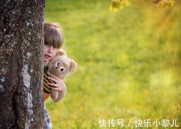 表姐|爱出去疯跟爱宅家的孩子,长大后谁更有出息?来听听科学的观点