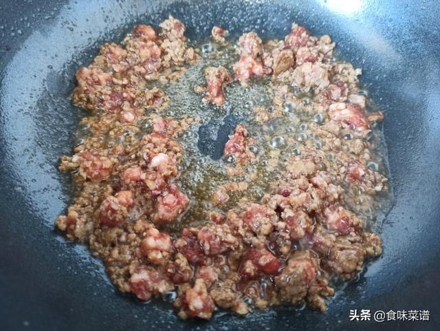 肉馅|饺子皮别浪费了，教你4种创新吃法，皮脆馅香，上桌孩子们抢着吃