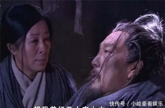 管理层&历史上皇帝创造瘦金体，为何后人写不好？放大3倍看看