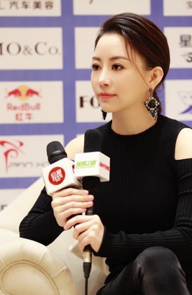 身价|中国体坛第一富婆,身材颜值堪称极品,如今38岁身价八亿依旧单身