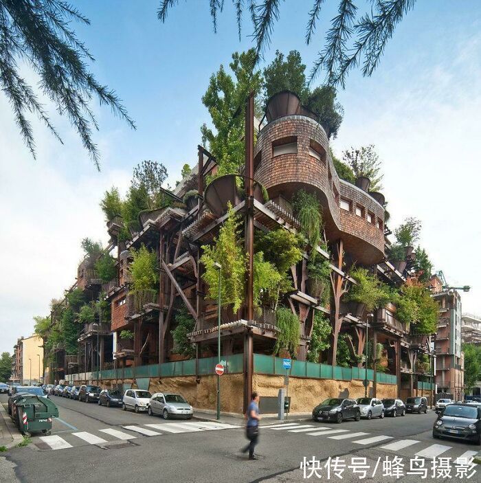 迪斯尼!65个活久未见的设计,一战纪念碑是一家人的“合影”,但缺一个人