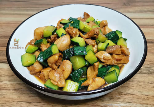 毛豆|三伏天爱流汗,别光喝水,6种食物含“钾”高要多吃,安稳过夏天