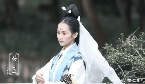 刘姥姥|她是金陵十二钗中最讨人厌之人，连曹雪芹都不待见她