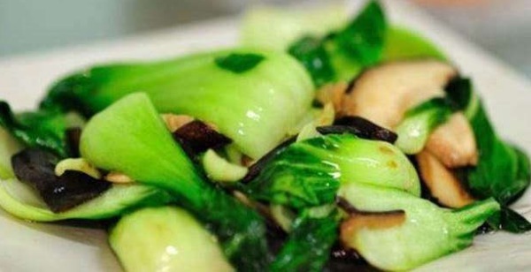 营养价值|多给家人吃养生菜，营养价值高，鲜嫩爽口，补水护肤降血压