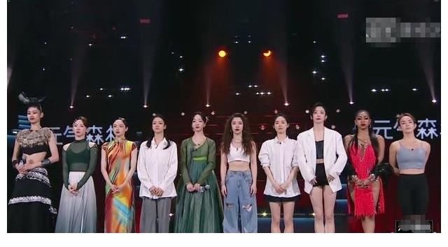 导师|舞蹈生:导师席惊现C位之争,佟丽娅一句话缓解尴尬,太圈粉了