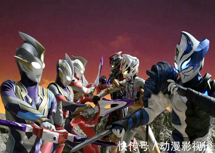 新奥特曼|特利迦奥特曼闪耀形态10月份登场,单挑黑暗之王,他真能打败诺亚?