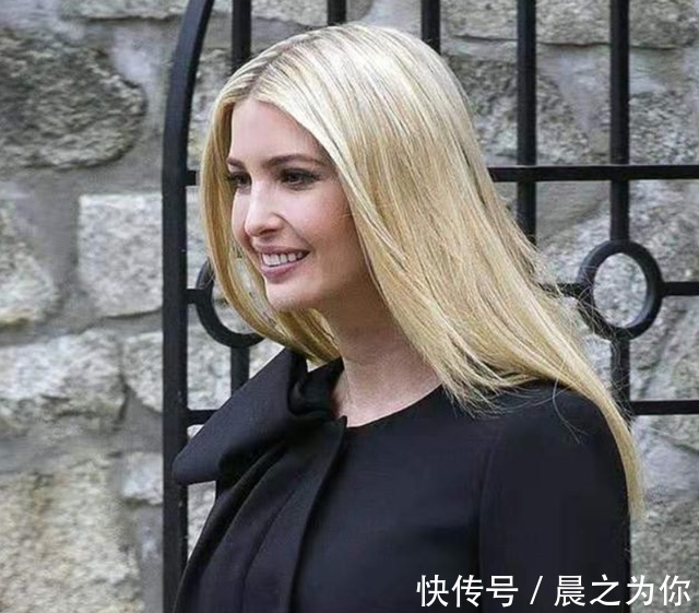 好身材|美女模特伊万卡，身材好颜值高，坚持力量训练让她魅力十足