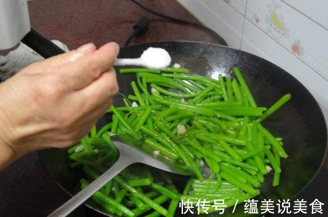 结石|小小一个南瓜藤方子,就能让得结石的人有所好转,后悔现在才知道