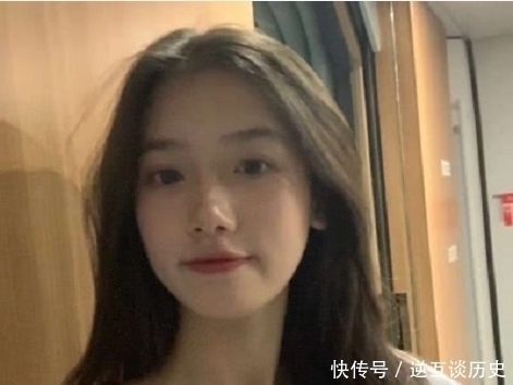 肉肉|这“3种脸型”的女生,天生就是“耐看脸”,你中了吗?