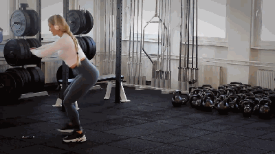 壶铃|瑞典健身达人，154cm身高，却拥有完美腰臀比，分享她的健身秘籍