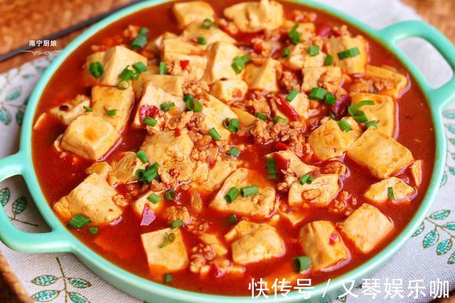 豆瓣酱|豆腐最馋人的做法,我家一周要吃5次才过瘾,每次做一锅饭不够吃