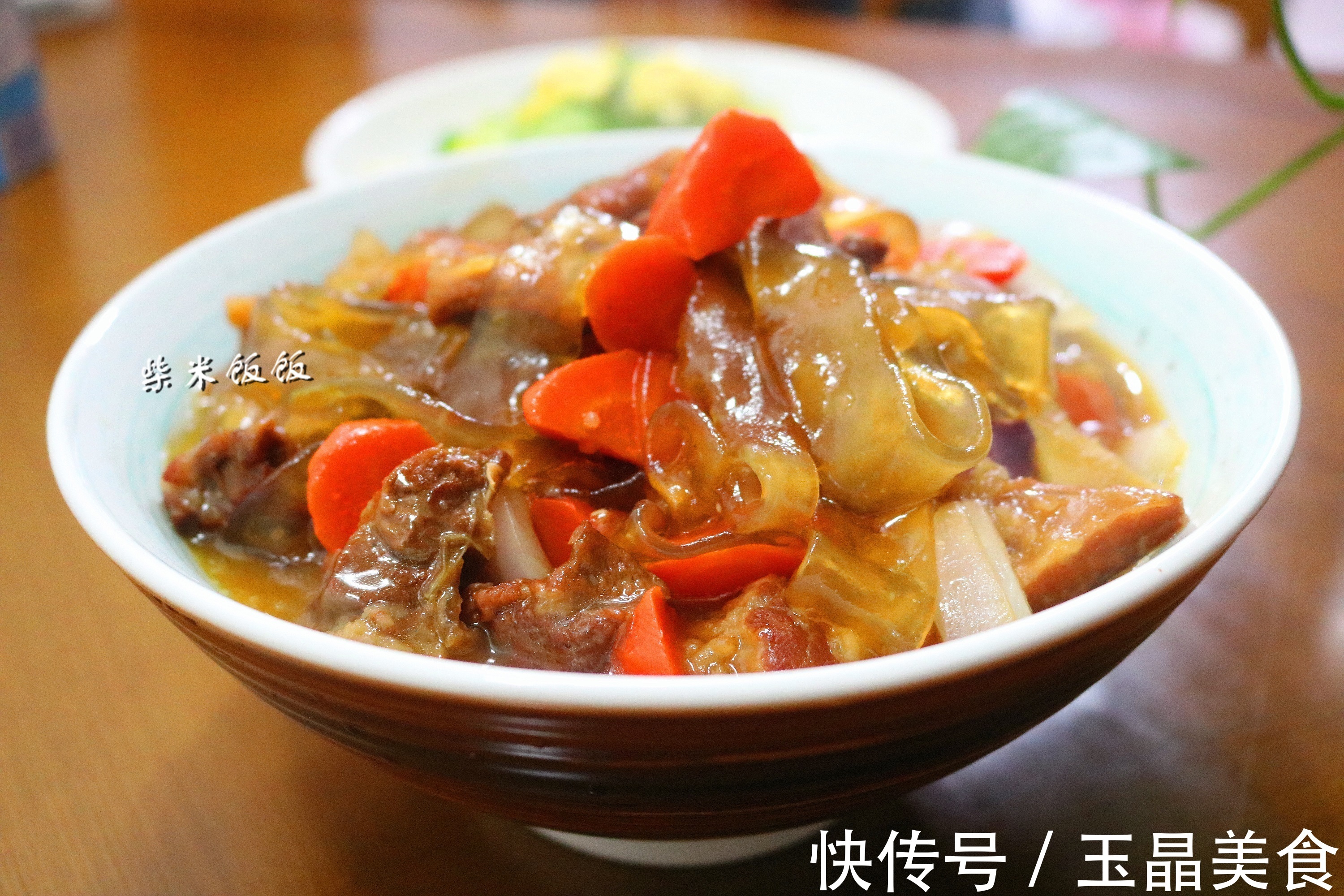 孩子|这道炖菜太香了，我家一年吃三季，大人孩子都喜欢，总吃不够