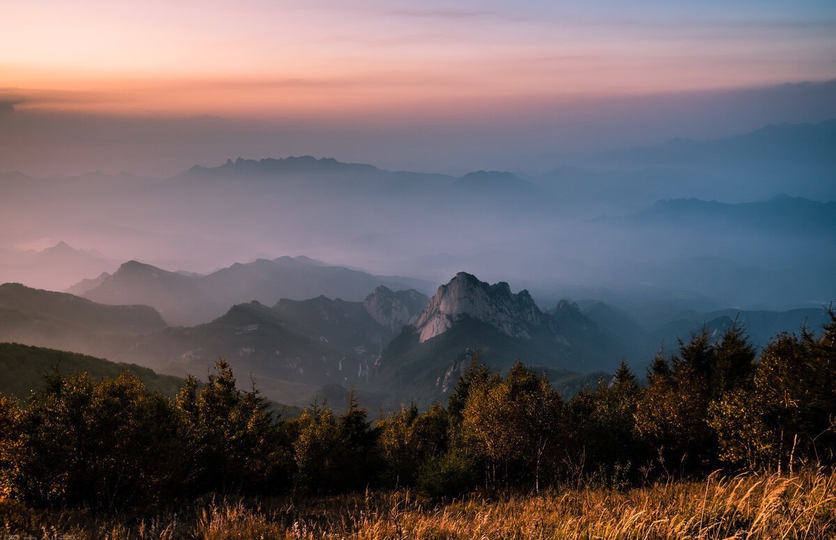 去雾灵山公园，要不要住一晚呢？建议住山顶还是山下农家乐？