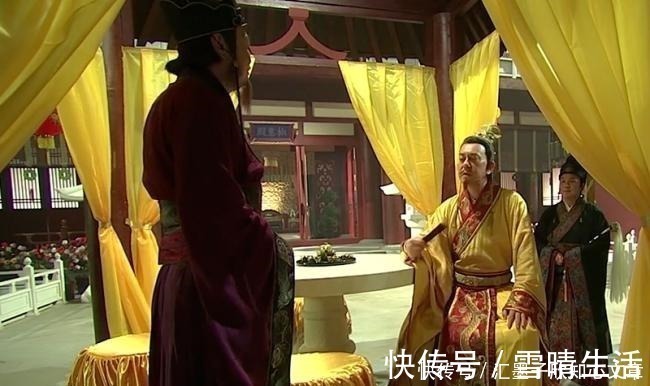 宿建德江#孟浩然最失意时写下一首诗,如今年年入选教科书,名流相继模仿!