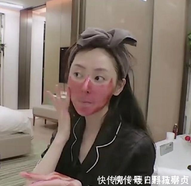 面膜|女生敷面膜时,尽量少犯这3个“错误”!不然毛孔容易变大