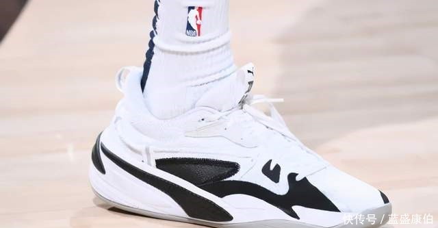 NBA球员上脚杜兰特穿冰淇淋Dunk,哈登5代很骚气!