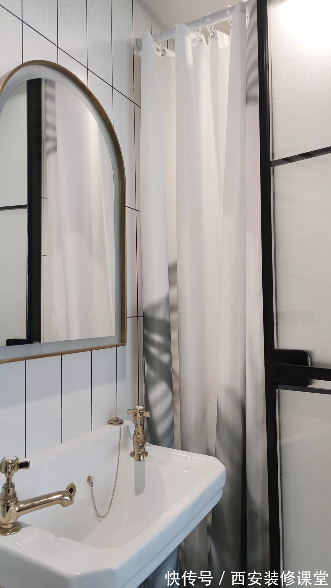 樓梯間|50㎡挑空公寓，做隔層一人住真美