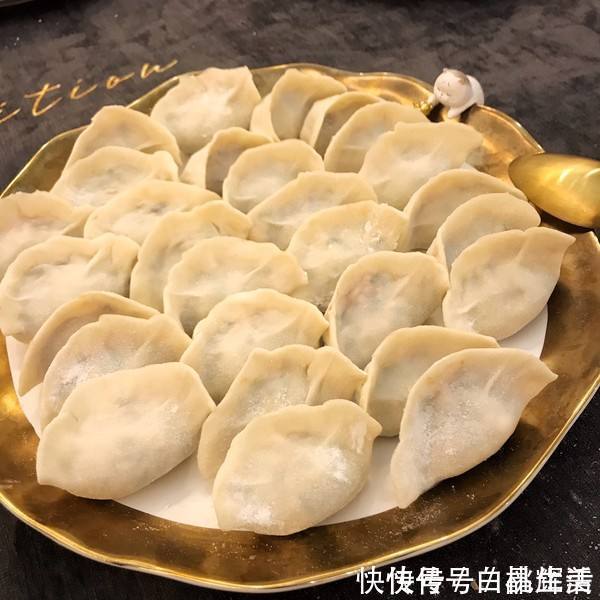 包饺子还是做包子,牢记馅料不要加它,就这两样,简单又美味