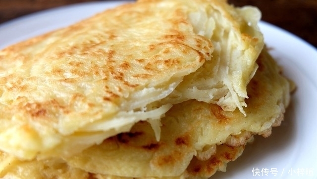 土豆、鸡蛋加面粉，轻松做出快手早餐饼，成本低营养好，值得推荐