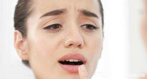 经常涂跟从来不涂口红的人,10年后有什么不同?只想说差别好大!
