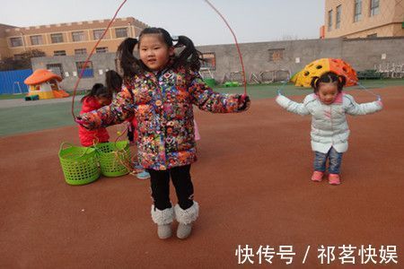 喂食|孩子为什么会反复积食儿科医生无非就是4种原因,妈妈要明白