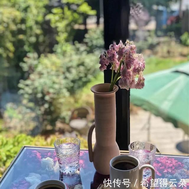 咖啡馆|我们相约在这里喝一杯咖啡吧!