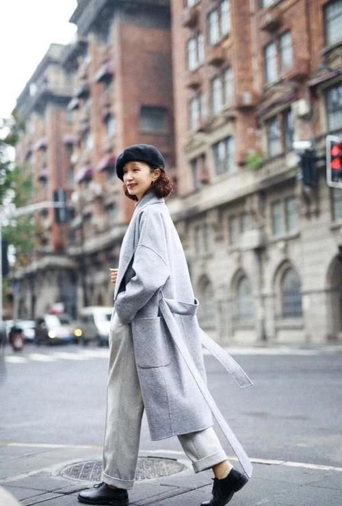 女人48岁以后，最好别穿这5种颜色，邋遢掉档次不说，还显老