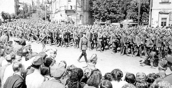 阅兵|二战中苏联最特殊的阅兵,六万德军战俘为胜利背书,他们还很高兴