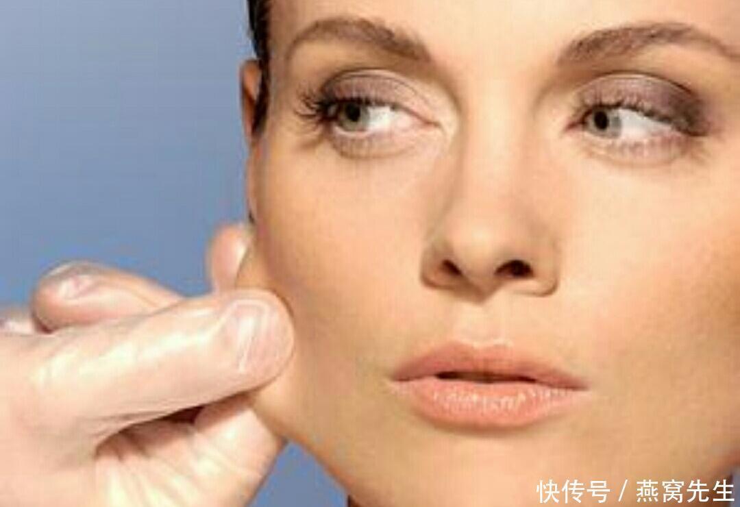 同龄人的残酷对比,揭开时尚空姐用的养希玻尿酸秘密!