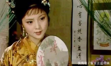 薛宝钗|薛宝钗落选才人这十二支宫花是最有力的证据,曹雪芹写得太隐晦!