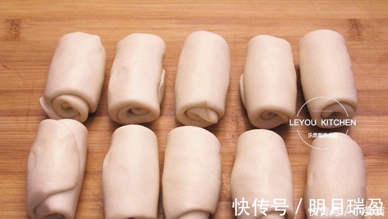 不用发面，在家做出层次分明、酥到掉渣的烧饼，学会可以开店
