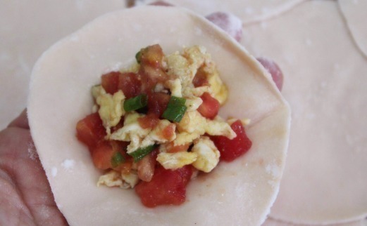 食用油|韭菜芹菜都靠边站,用这菜做饺子馅,营养还解馋