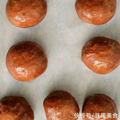 巧克力控们|一口就上瘾的巧克力面包球