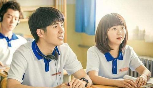 小孩|女儿深夜在房间做“小动作”,妈妈的做法让网友叫好:最好的教育