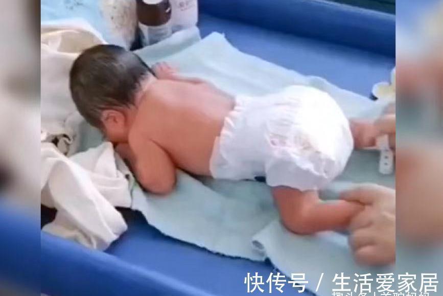 本能反应|新生儿自带这4种条件反射,若6个月还没消失,暗示大脑有问题