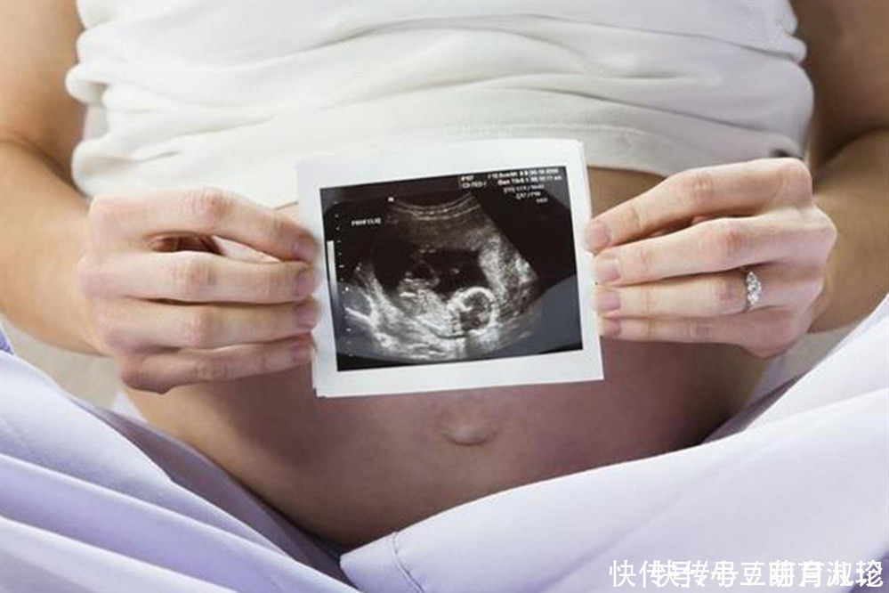 胎儿|孕肚挺大，生出来的宝宝却很小，这是为什么？4种情况孕妈要清楚