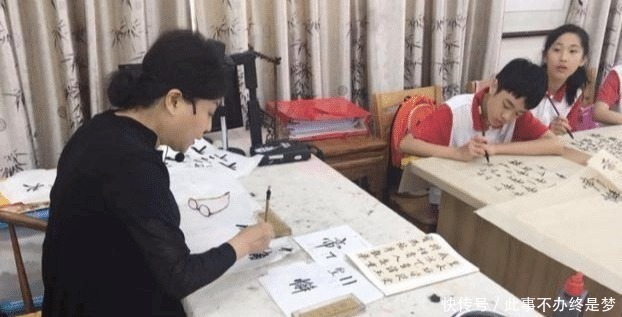 作品|看了女书法家韩宁宁的作品,才知道她为何被称为“书法女启功”!
