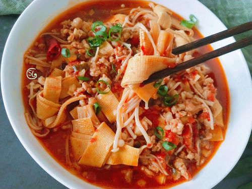 冬天最爱的下饭菜,一锅全吃光,汤汁都不剩,太费米饭了