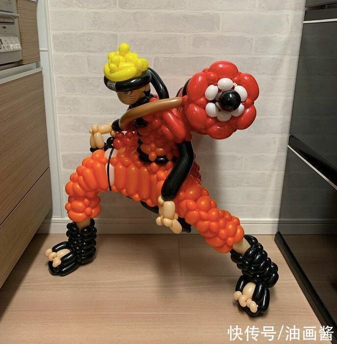 卡通角色|该来的还是来了!童年梦想成真,他用气球扭出经典的卡通角色