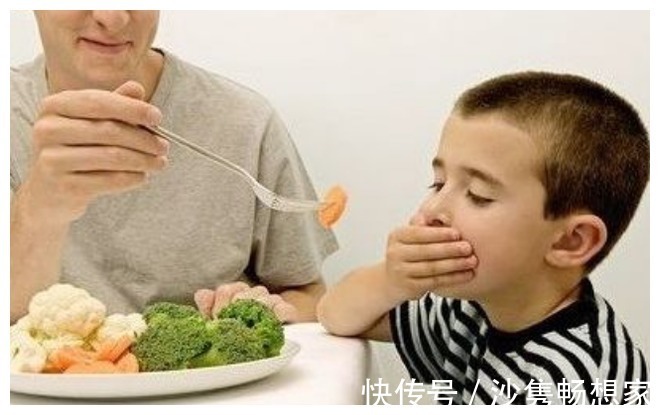 孩子|吃一顿等于吃8个塑料袋，家长却经常让孩子吃，儿科主任胡闹