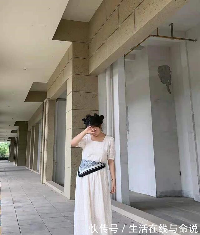 蕾丝 梨形身材女生，出门少穿裤装，现在流行这样穿，时髦精致又显瘦！