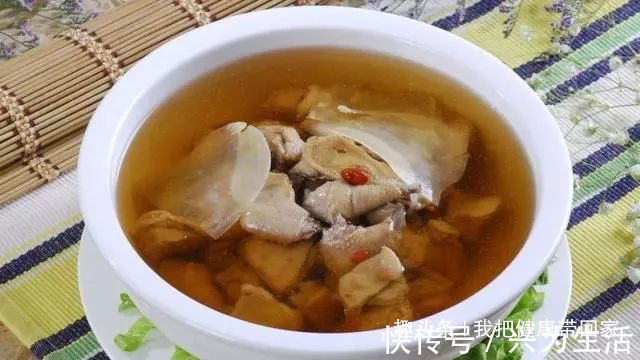 中国人|老人经常说的“一鸽顶十鸡”，鸽肉的营养价值，真有那么高